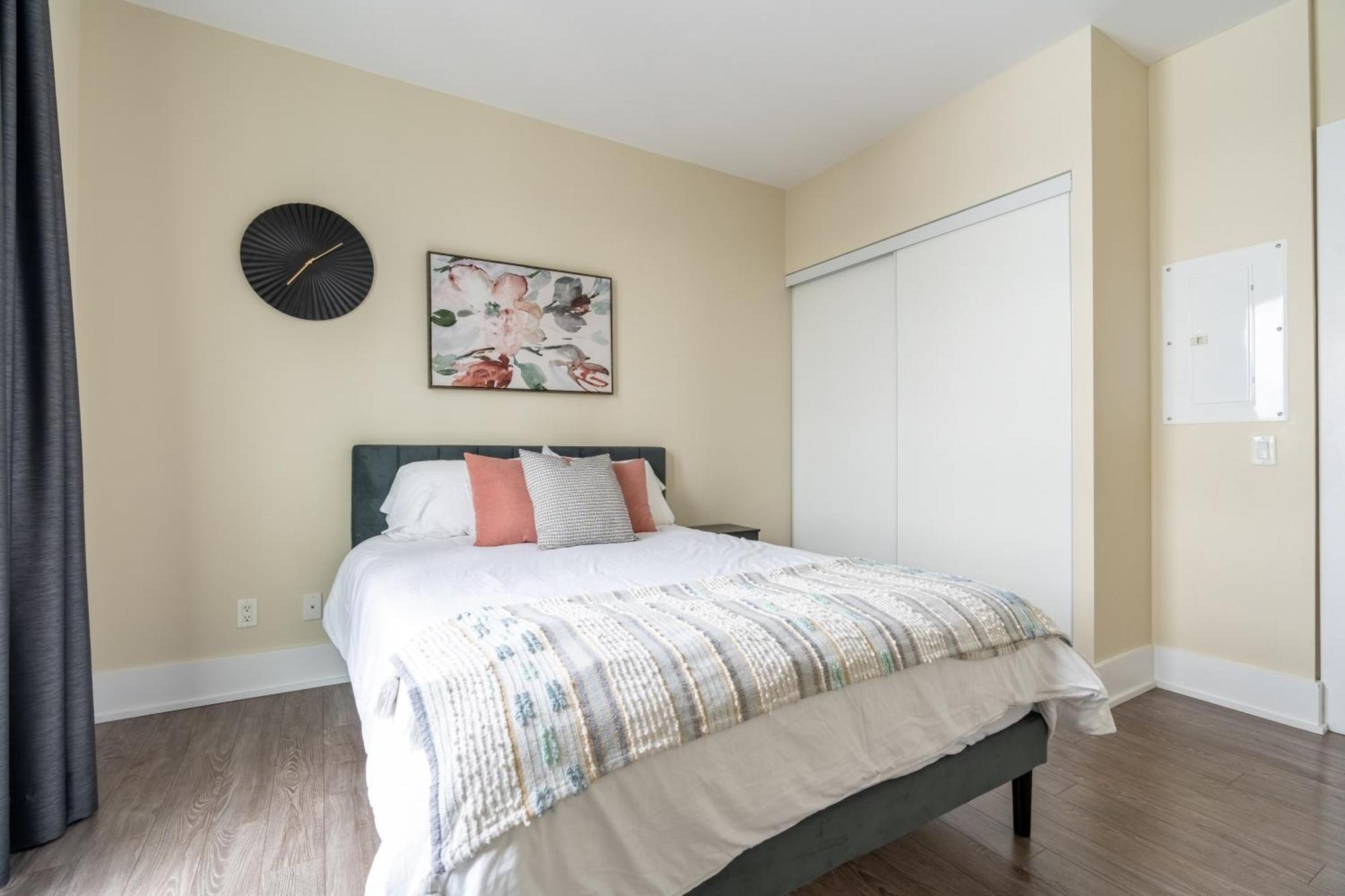 Globalstay Modern Downtown Apartment Торонто Екстер'єр фото