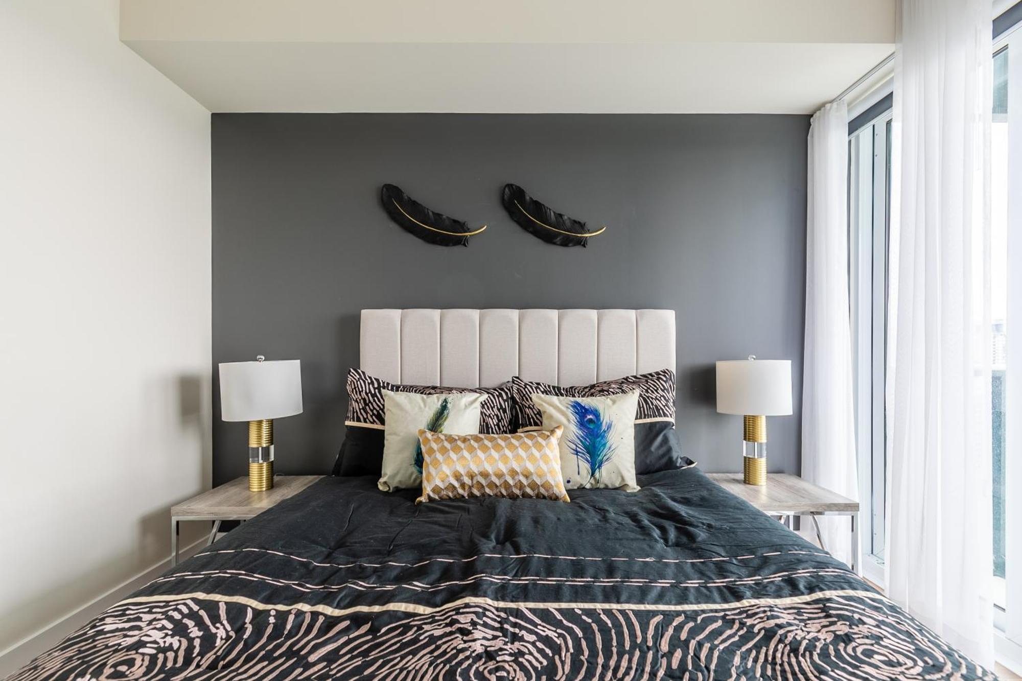 Globalstay Modern Downtown Apartment Торонто Екстер'єр фото