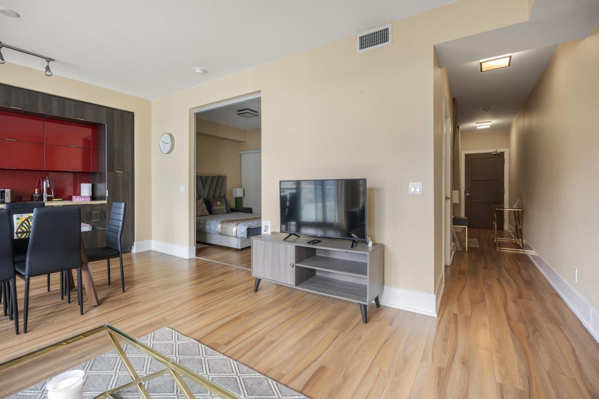 Globalstay Modern Downtown Apartment Торонто Екстер'єр фото
