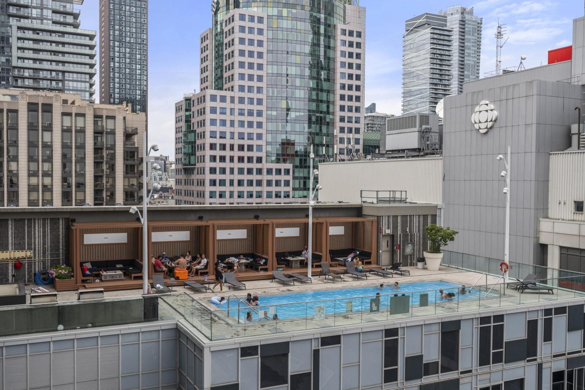 Globalstay Modern Downtown Apartment Торонто Екстер'єр фото