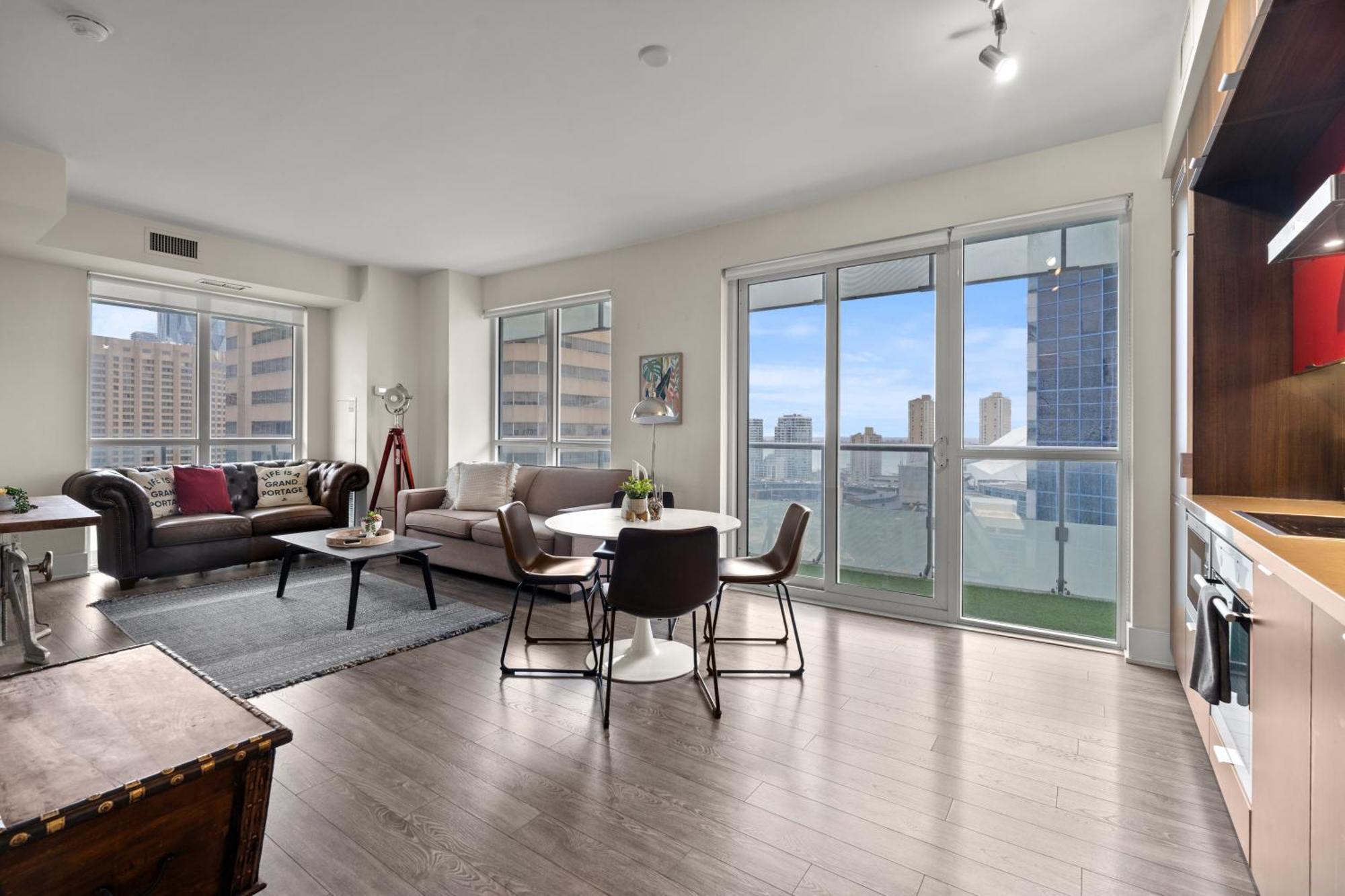 Globalstay Modern Downtown Apartment Торонто Екстер'єр фото