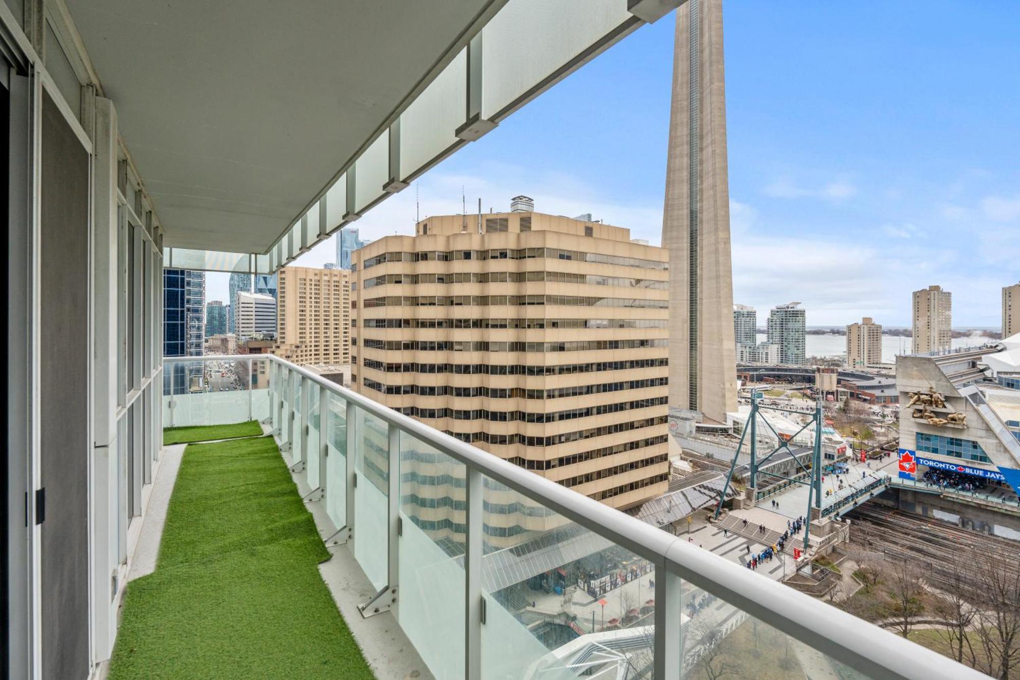 Globalstay Modern Downtown Apartment Торонто Екстер'єр фото