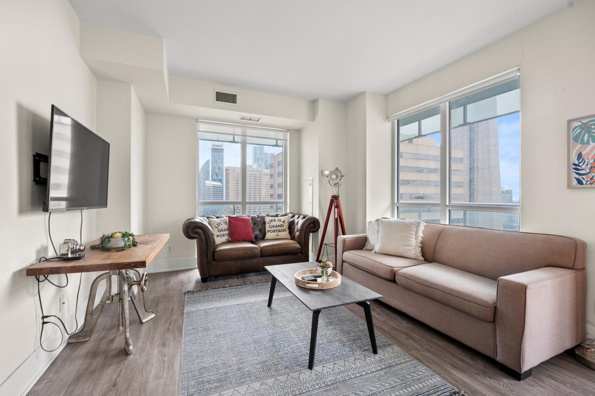 Globalstay Modern Downtown Apartment Торонто Екстер'єр фото