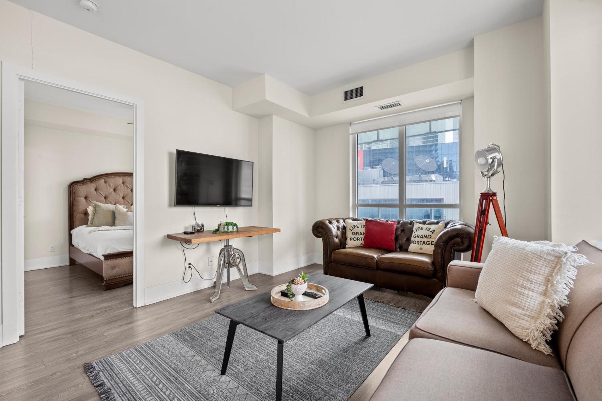 Globalstay Modern Downtown Apartment Торонто Екстер'єр фото